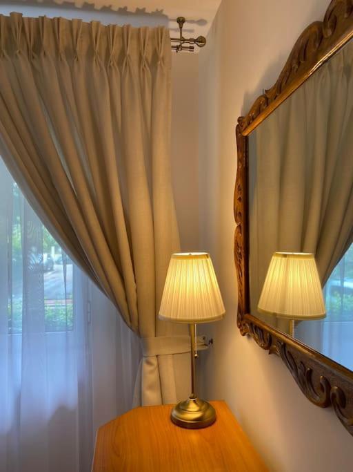 Lovely & Quiet 1-Bedroom Condo With Free Parking Βουκουρέστι Εξωτερικό φωτογραφία